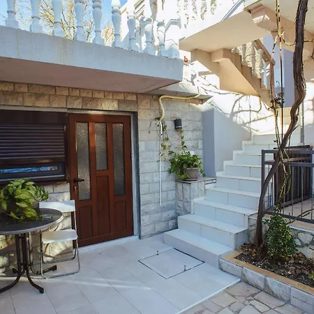 Azure Adriatic Apartment Kotor Exterior photo