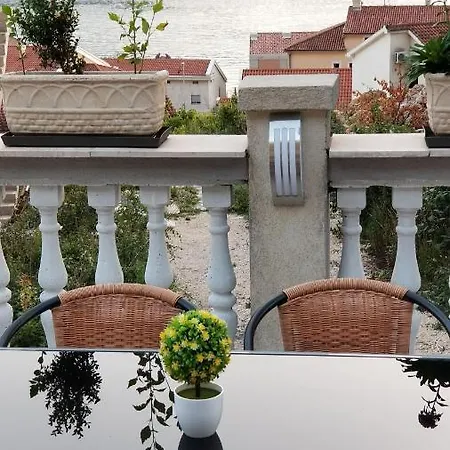 Azure Adriatic Apartment Kotor Exterior photo