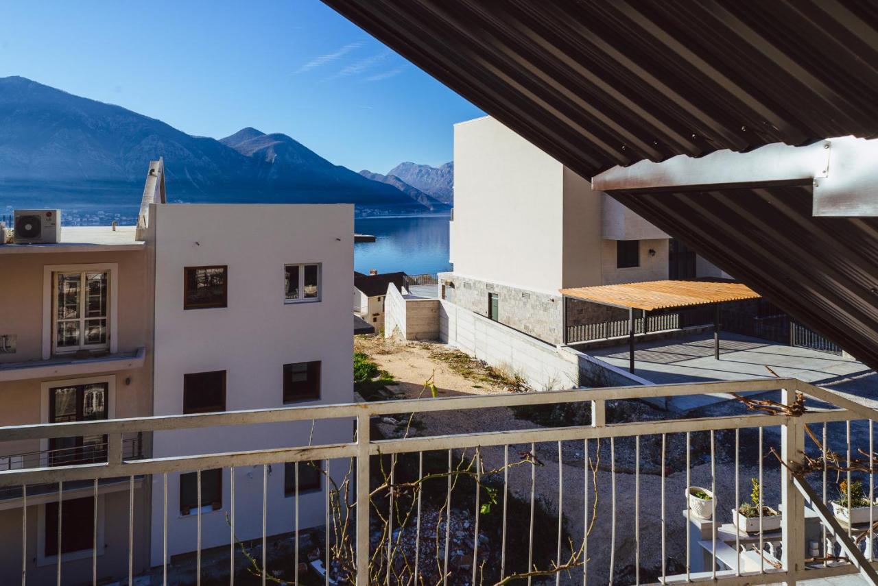 Azure Adriatic Apartment