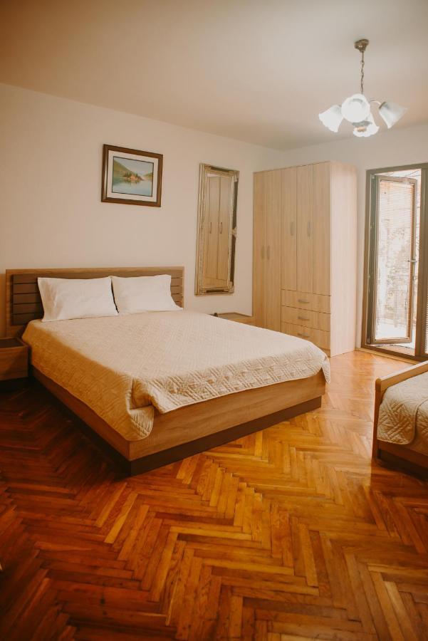 Azure Adriatic Apartment *